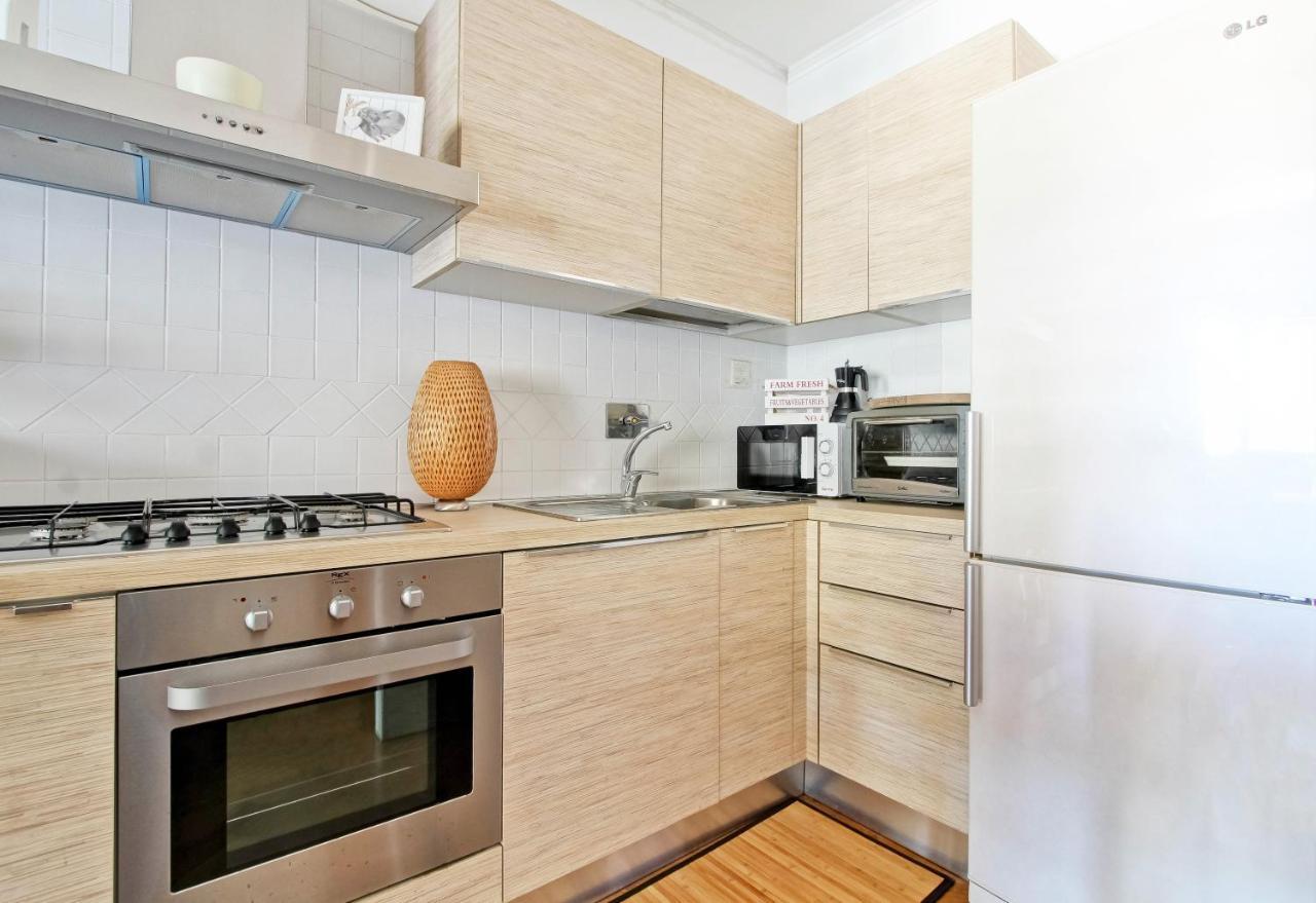 Cozy Terrace Apt Close To Eataly And Metro Piramide Rome Exterior photo